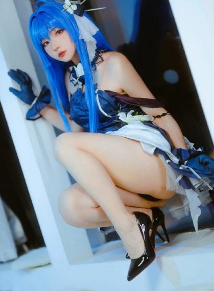 年轻的阿姨1